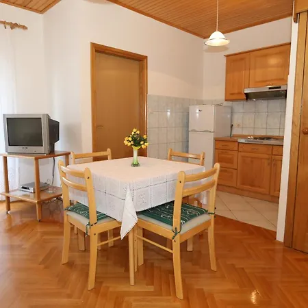 Nada Διαμέρισμα Baška