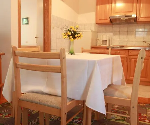 Nada Apartman Baška