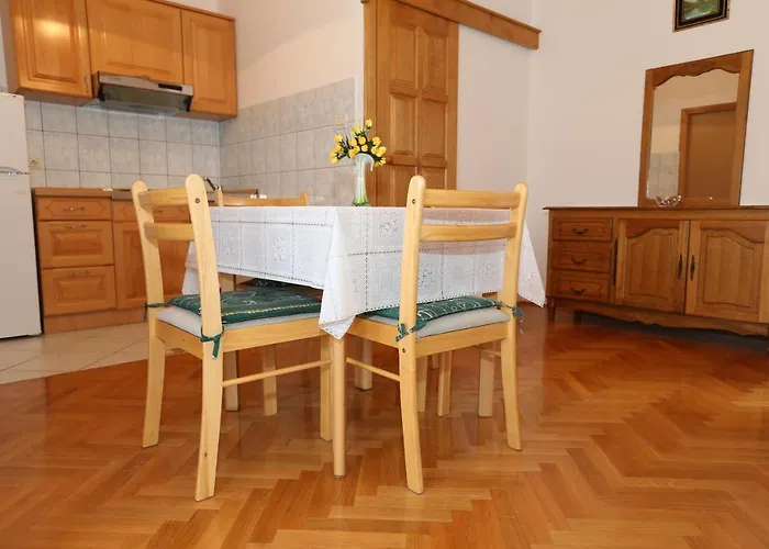Nada Apartman Baška