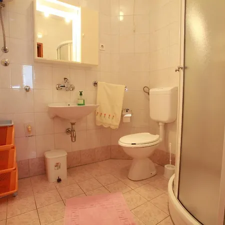 Apartment Nada *