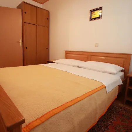 Nada Apartment *